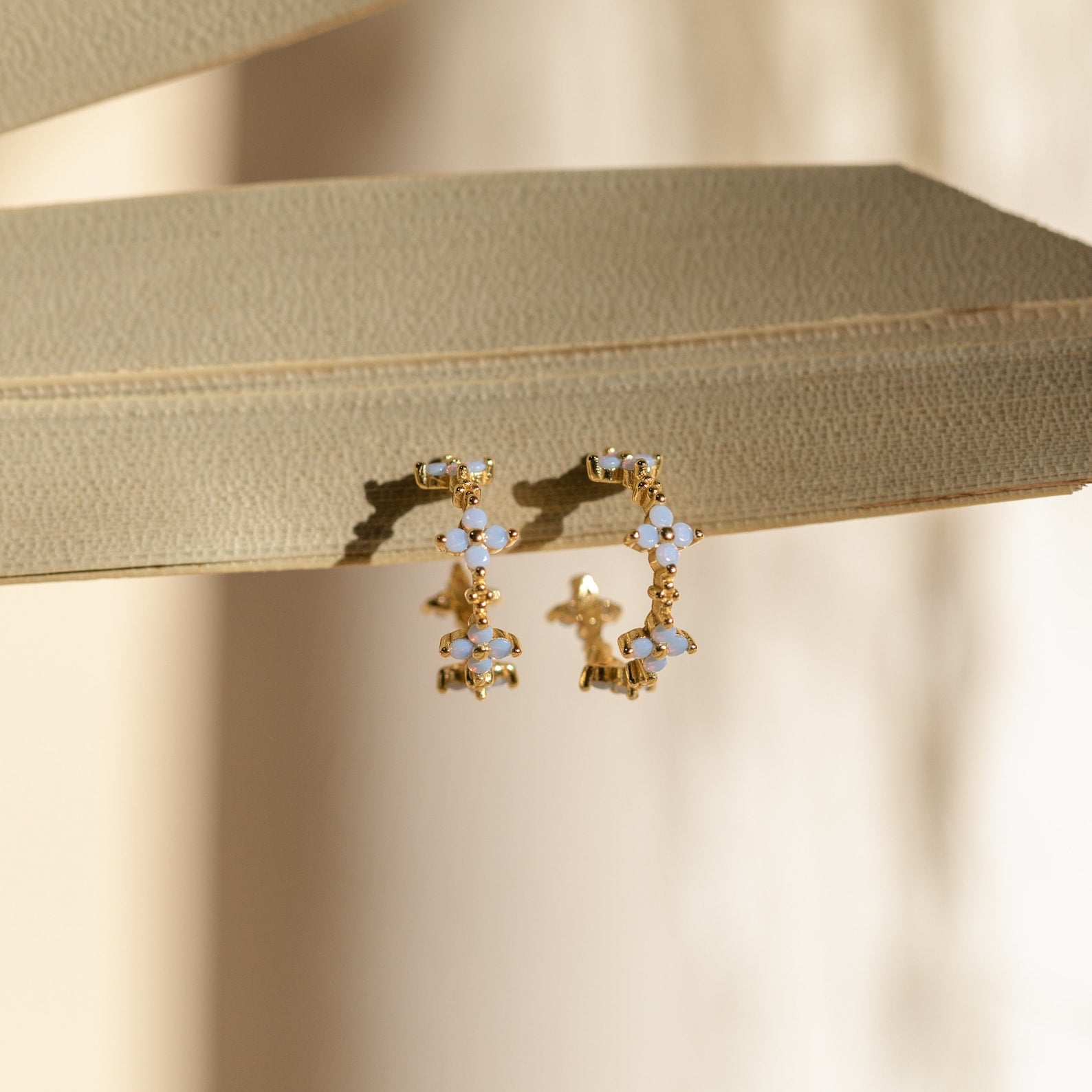 Ivy Flower Hoops 18K Gold